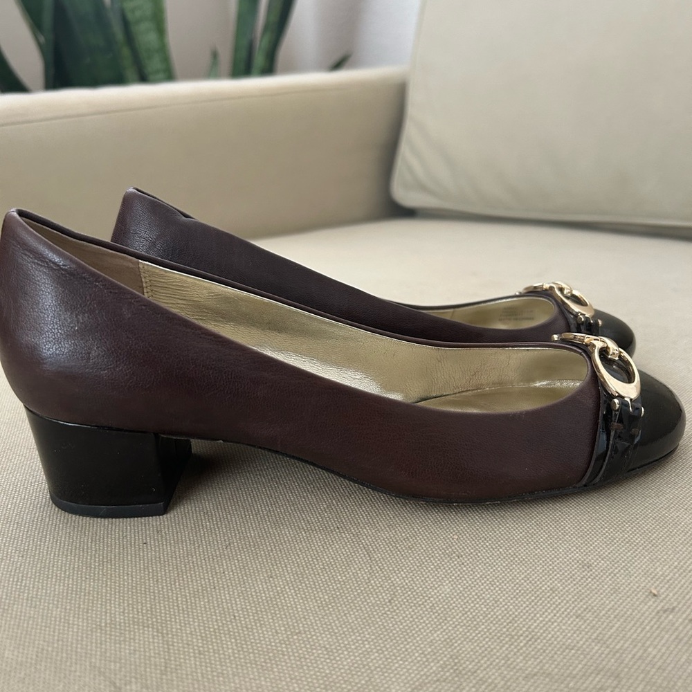 Coach Women's Black and Brown Loafers - Picture 5 of 5